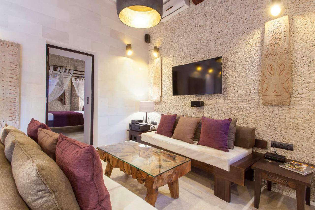 Ibiza Luxury Villa Santa Eularia des Riu Exterior photo
